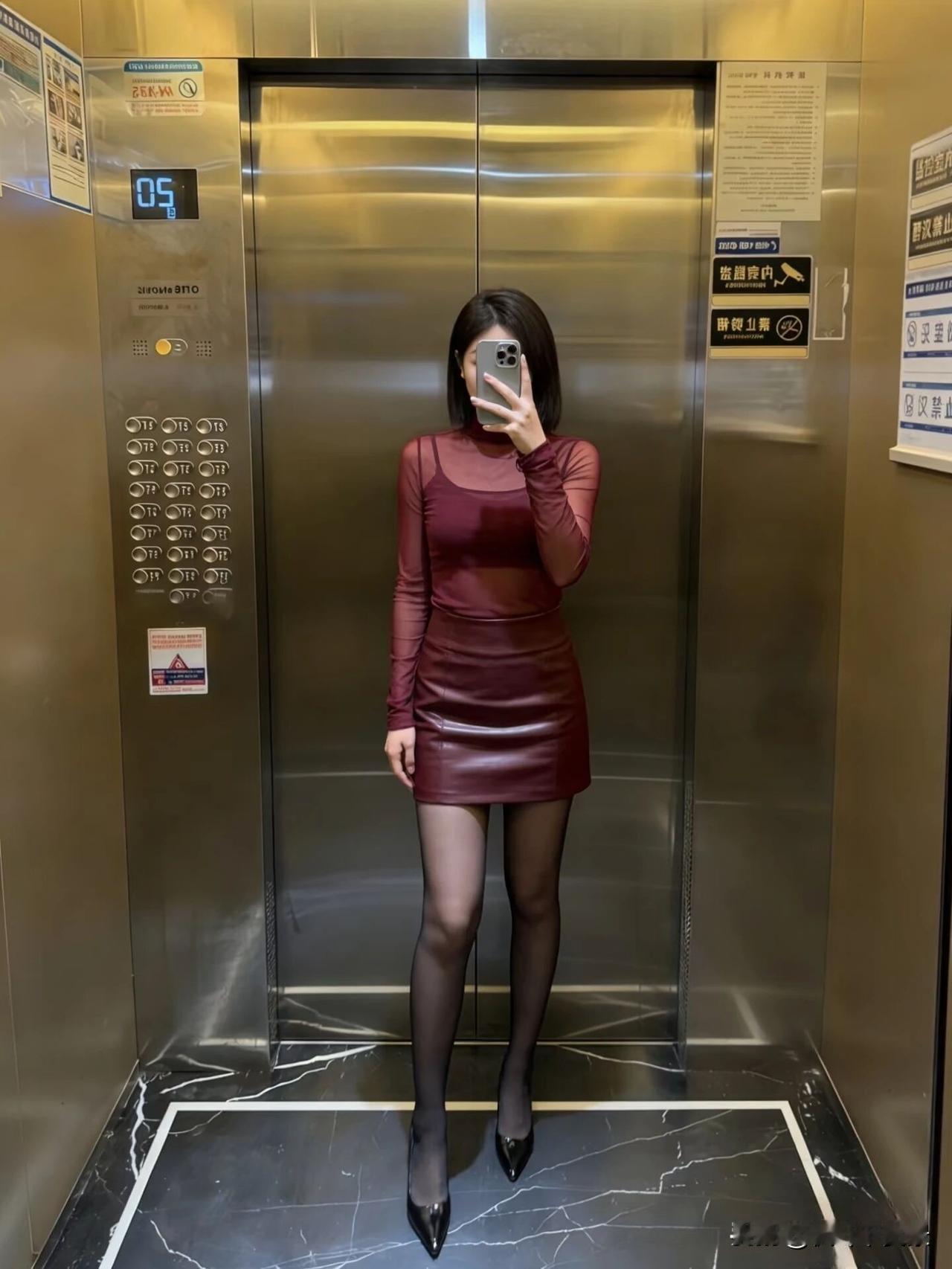 枫叶🍁女友视角｜纯色通勤：三色搭出高级感不费力通勤首选黑白灰、米棕等低饱和色系