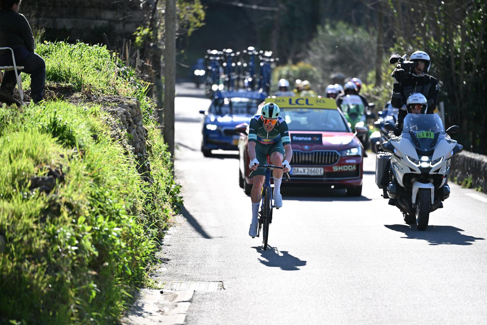 崔克车队的体育主管安德森表示：佩德森在巴黎-尼斯赛之后就有些不舒服，所以米兰圣雷