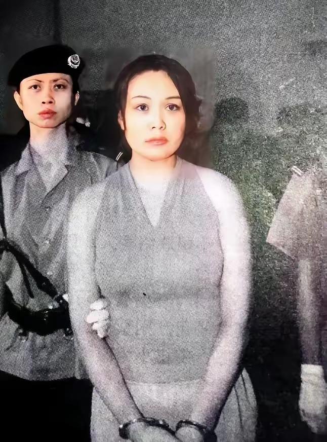 1999年，警方捣毁了位于北京亚运村“七号别墅”的特大“淫窝”。然而，组织者的身