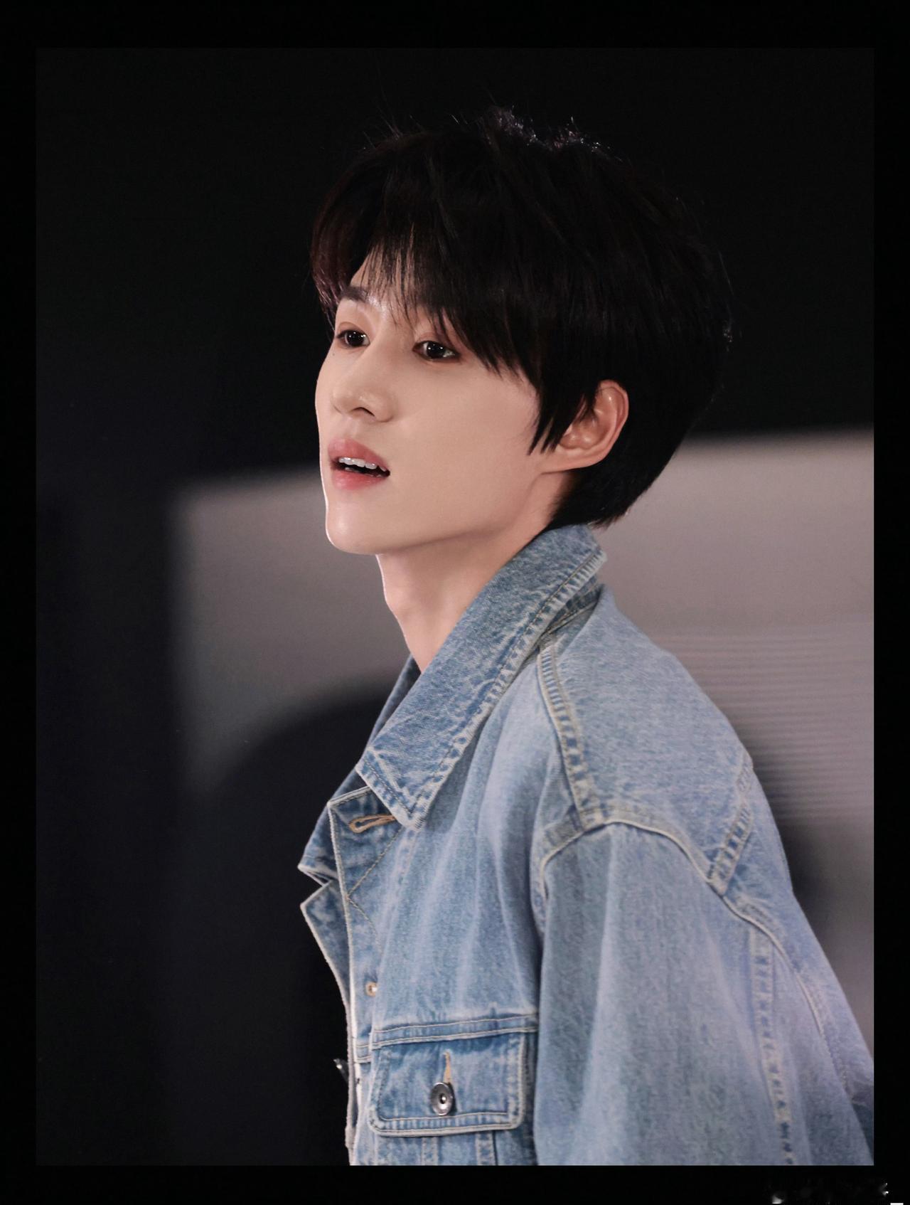 🦋 卓沅2026k.e.y巡回演唱会 

节日快乐宝宝 明天开票保佑我一定要有
