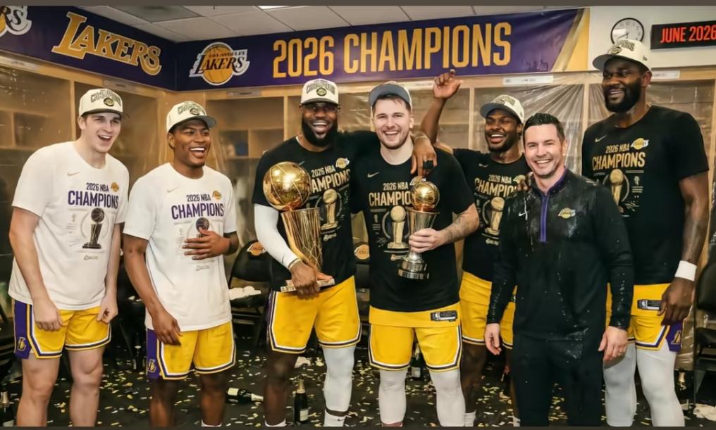 顿宝再这么打下去，明年跳出合同，湖人怎么也得给两千多万的合同。

小里要续大合同