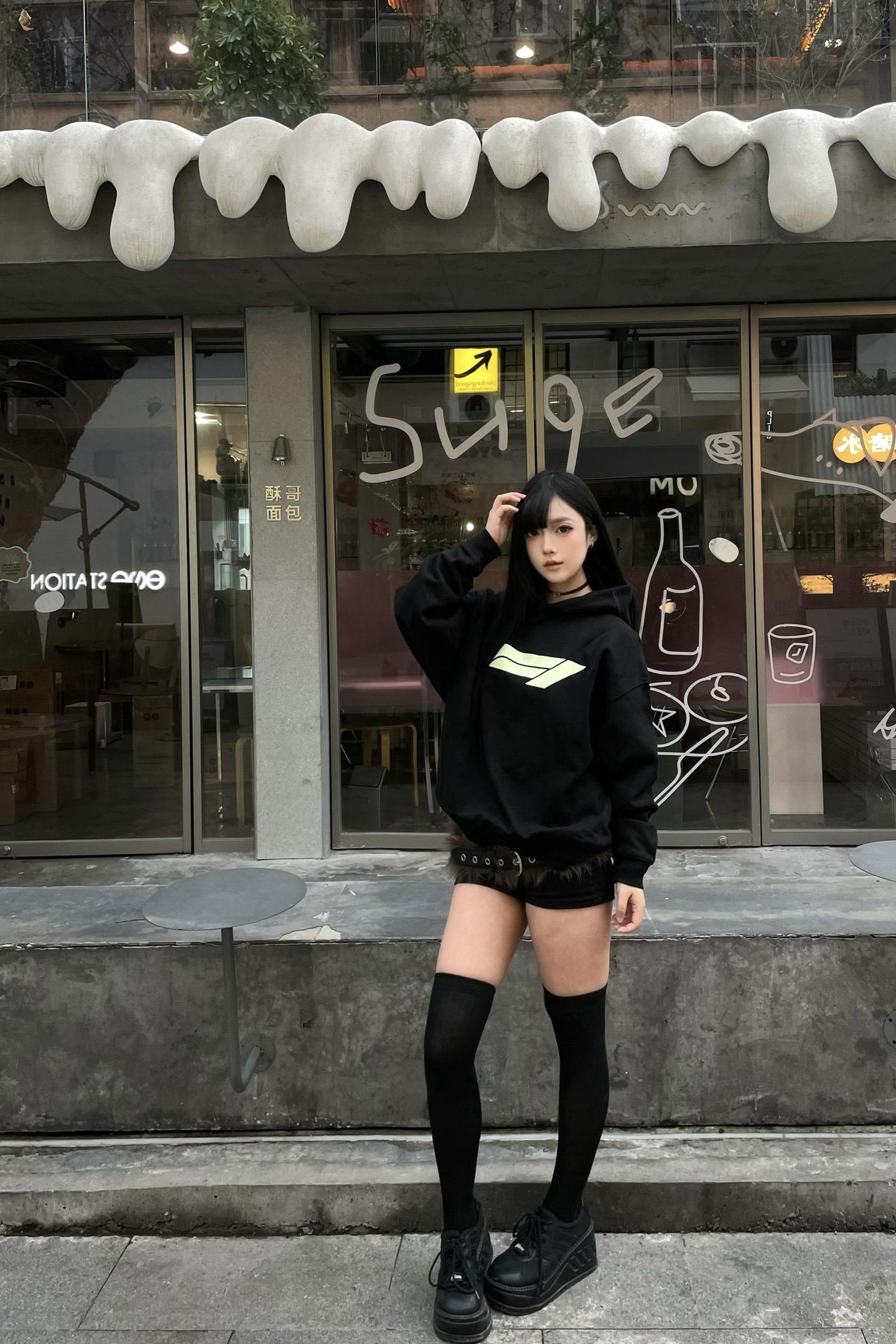 你若真的爱我 就不会在乎我有没有老公