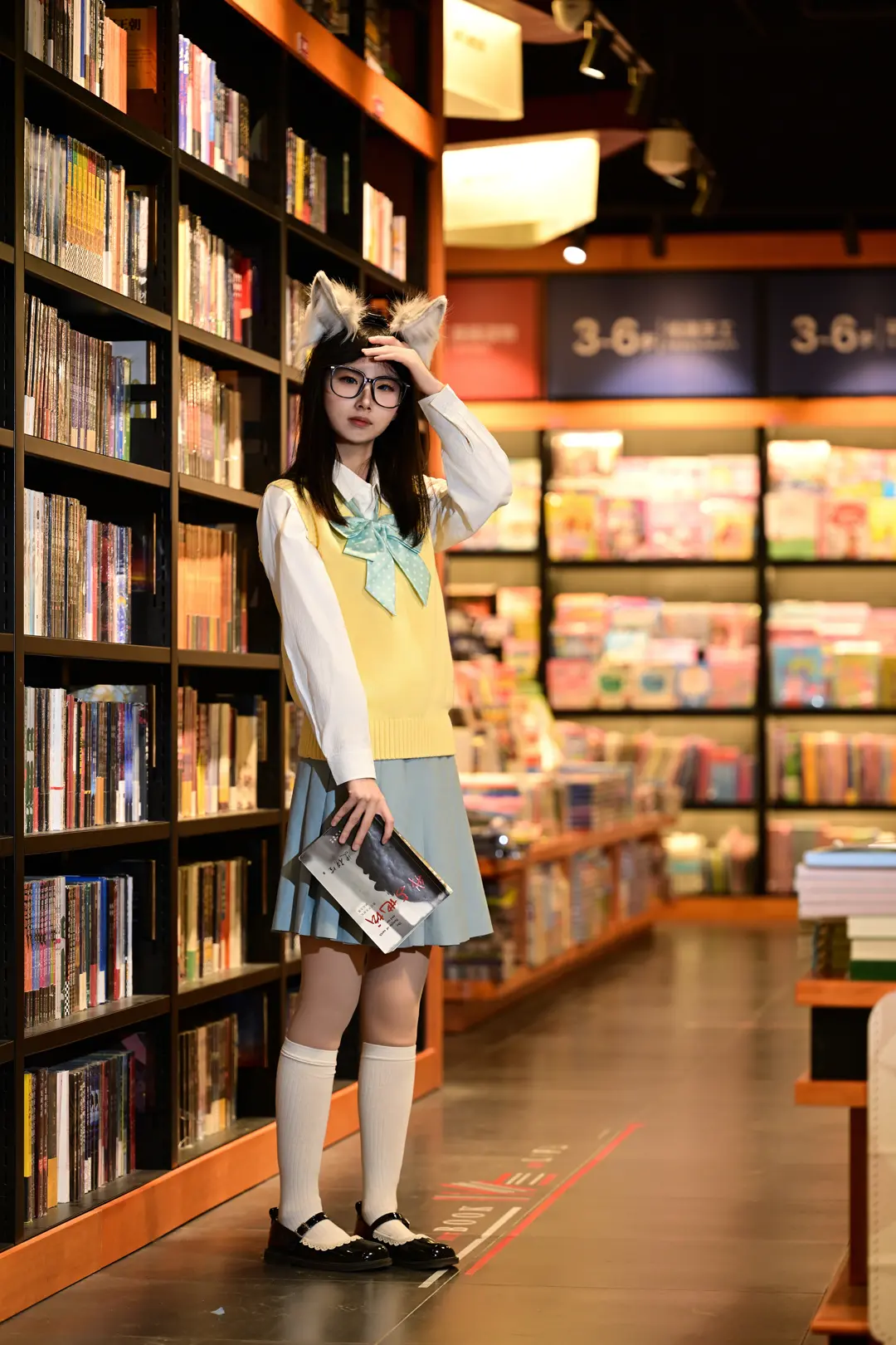 一个安静祥和的午后。