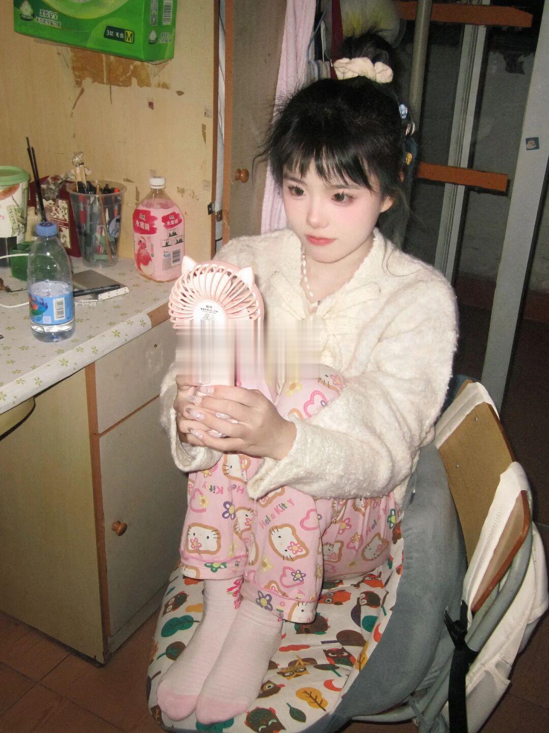 学妹桌位拍拍～