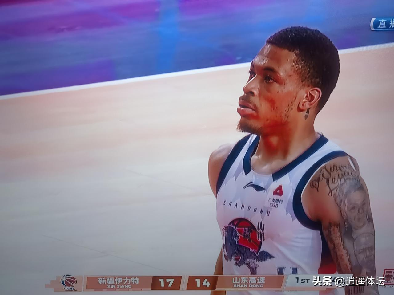 山东高速男篮客场挑战新疆男篮，关键时刻换上了于德豪，立竿见影！
      刚刚