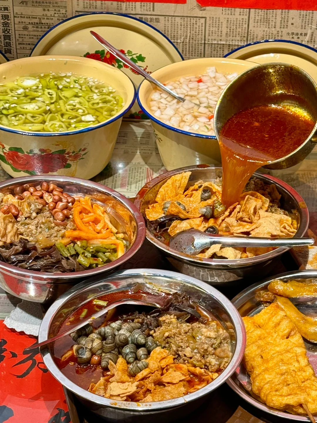 北京的！！小料自助螺蛳粉！！快去……