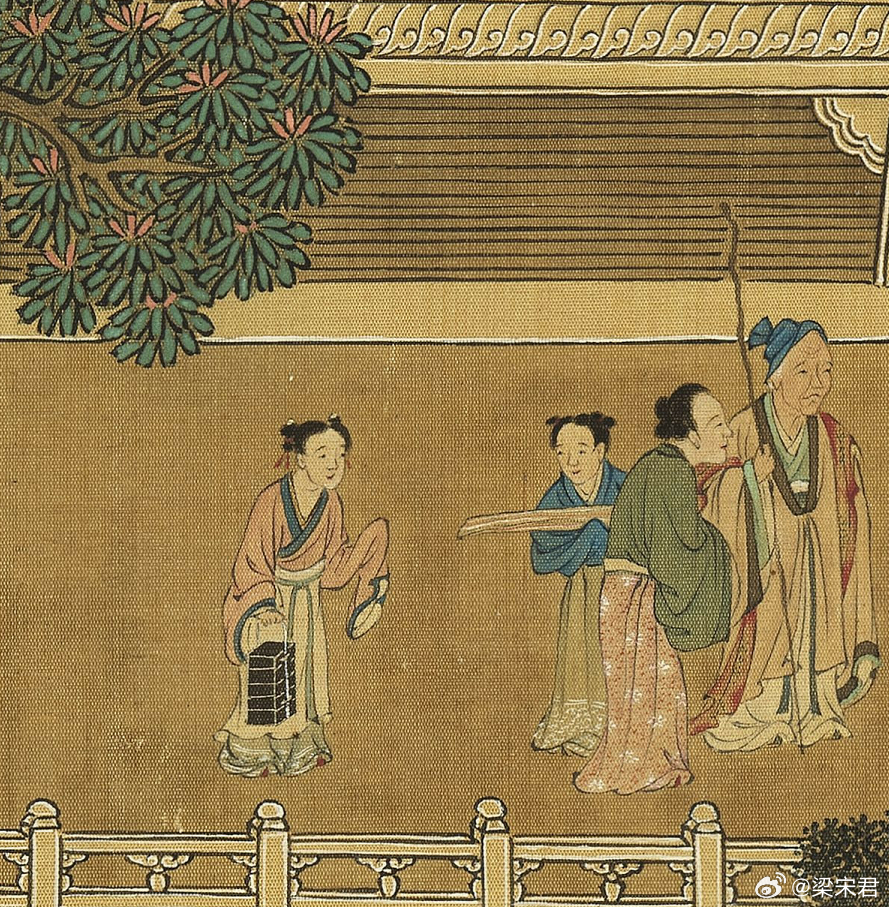 拎个小提盒挺可爱的 ​​​