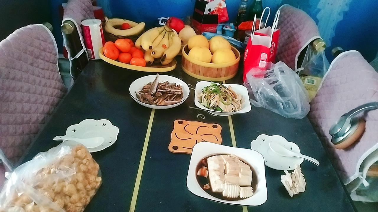 我公婆非常孝顺他们大儿媳妇，当年我怀孕让我一天一顿饭，拼了命给他们40多没有怀孕