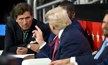 美国内部已经闹矛盾了，特朗普把右翼都踢出去了。
 
近期特朗普把美国知名主持人，