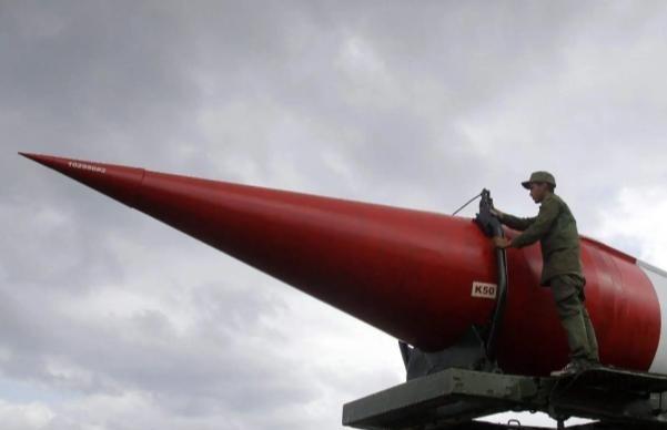 俄媒点名中国：如果中国被逼到和日本爆发战争，很有可能会有别的国家趁虚而入，但要是