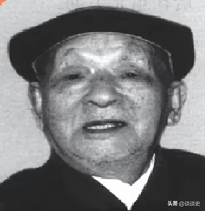 党史上的老红军王盛荣，曾危急关头掩护毛泽东脱险，也曾受托转运巨额地下经费分文未动