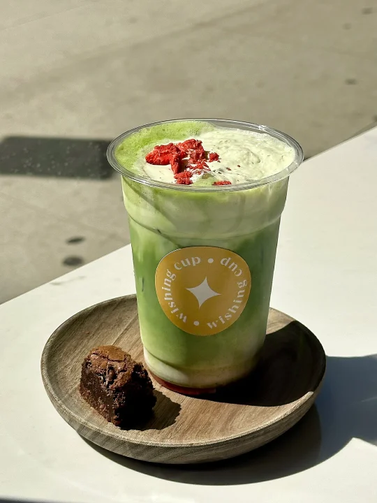 波士顿｜DT新开的咖啡厅绝绝子了🍵草莓抹茶