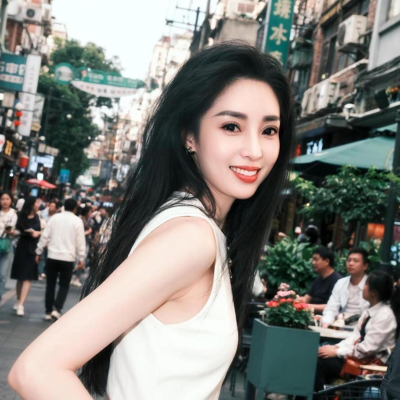 爱拍照的我 emo了但没完全emo 挑战侧颜