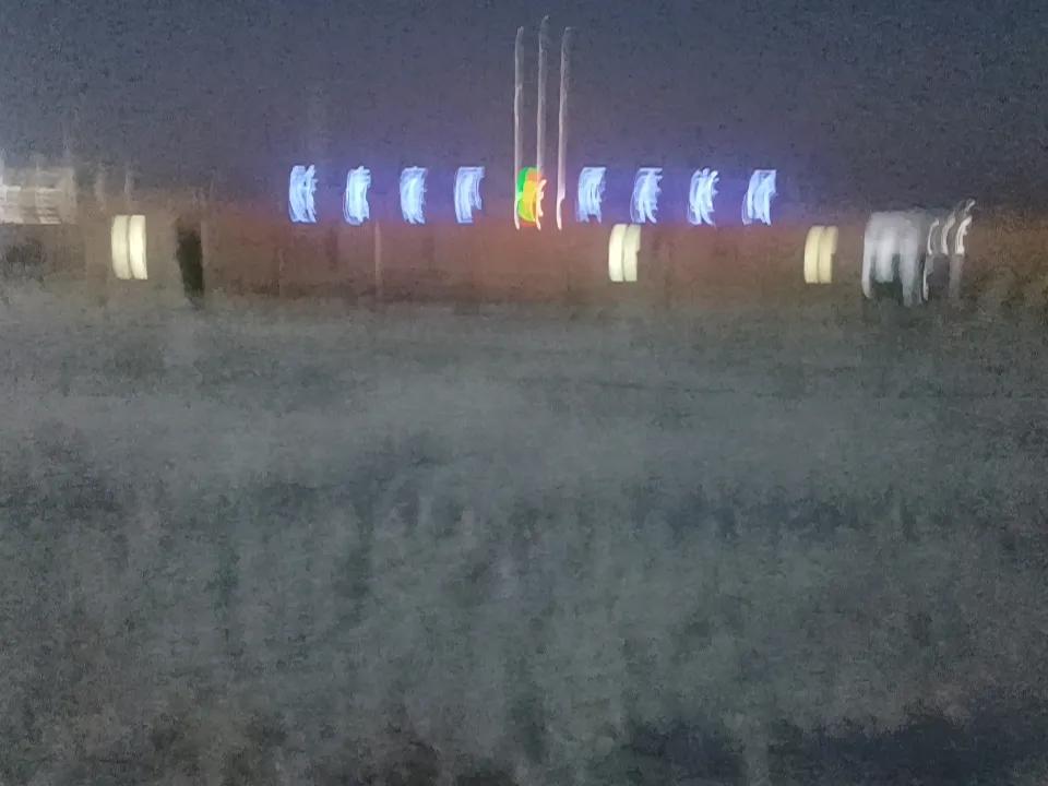 冬日生活打卡季 分享我在新疆打工的日常，真的太欢乐了。有次上班坐公交，一个大叔揣