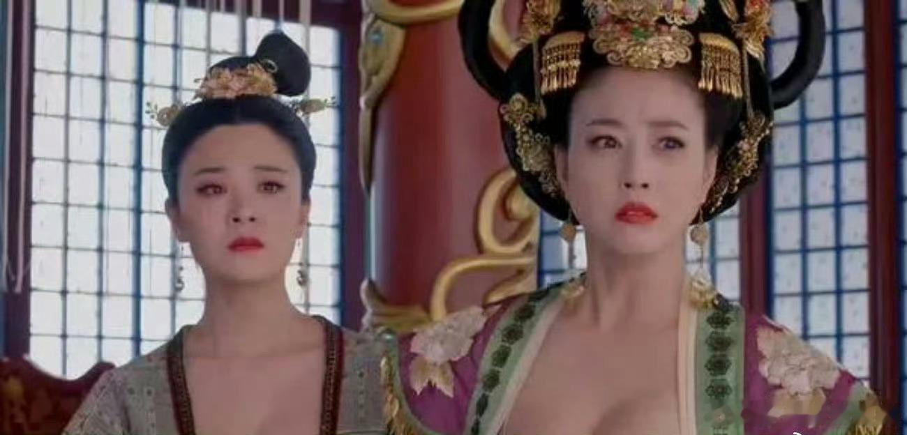 据说当时武媚娘传奇播到一半，被拉回去要求整改..... ​ ​​​