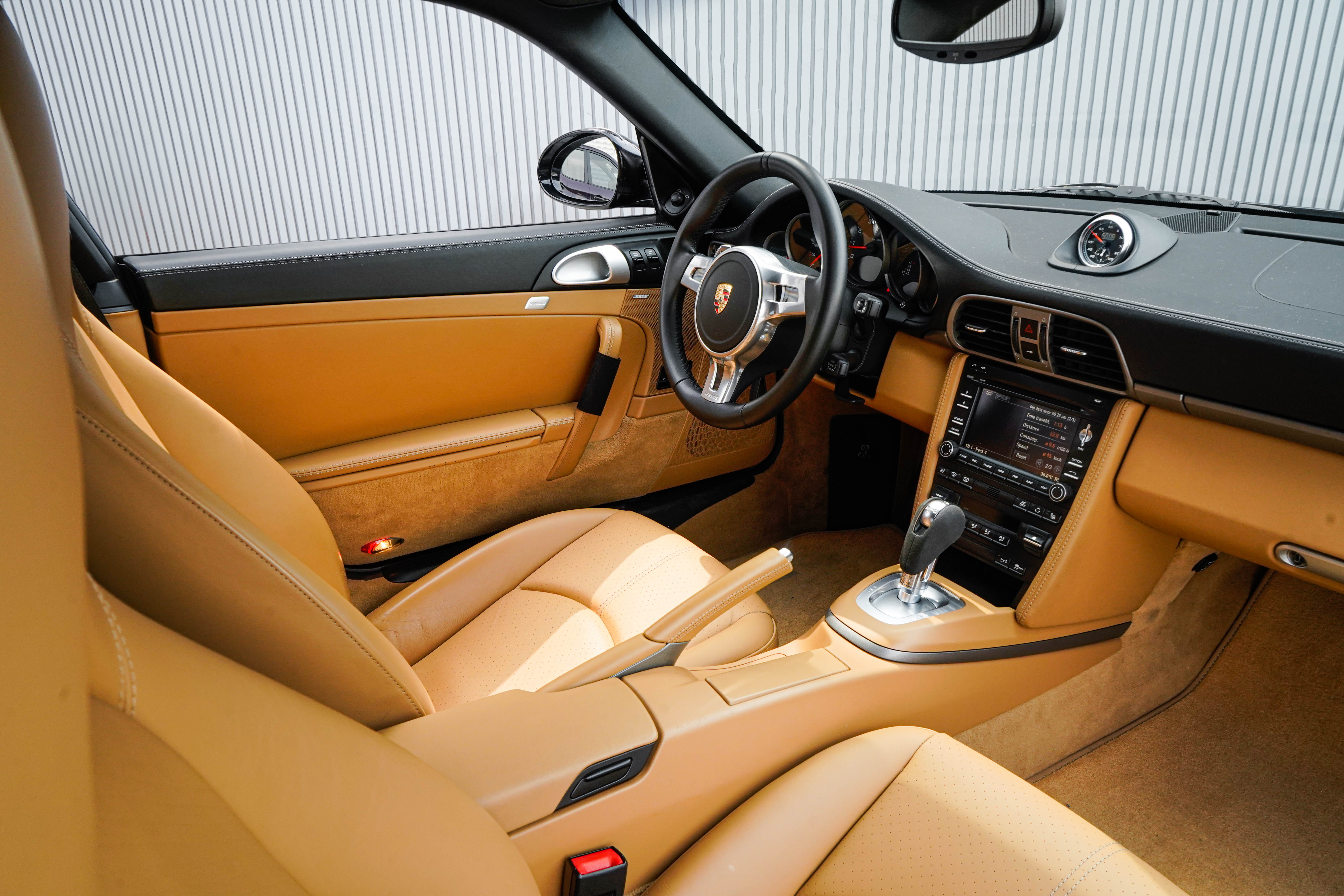 继上一个997.1之后我又给你们弄了个997.2carrera 巨新…比很多今天