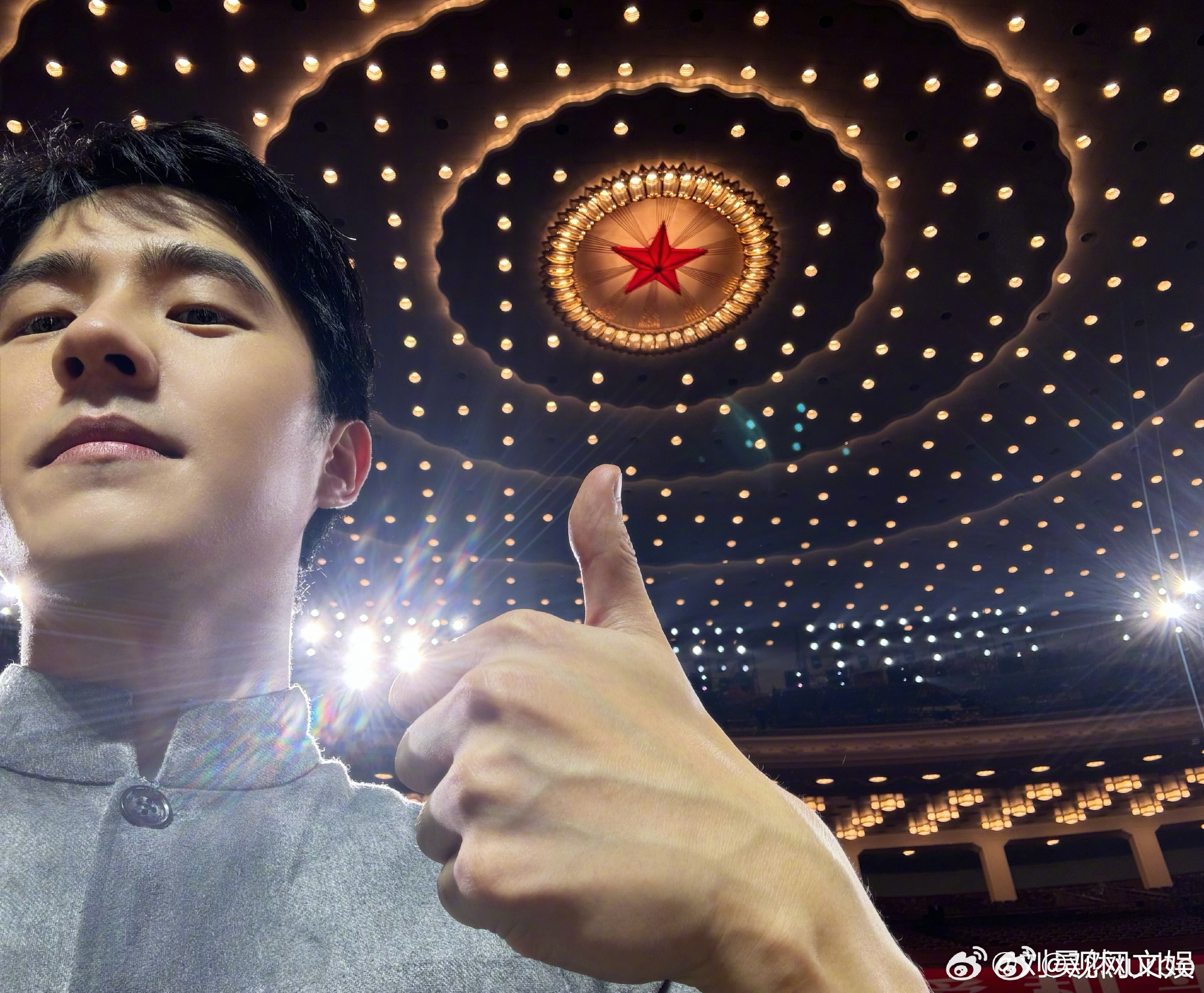 【刘昊然在人民日报撰文】11月6日，以中国煤矿文工团演员的身份在《人民日报》上撰