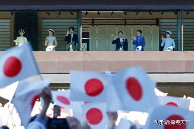 日本新版《皇室典范》施行，身为女性的高市，断了女性皇族继承权