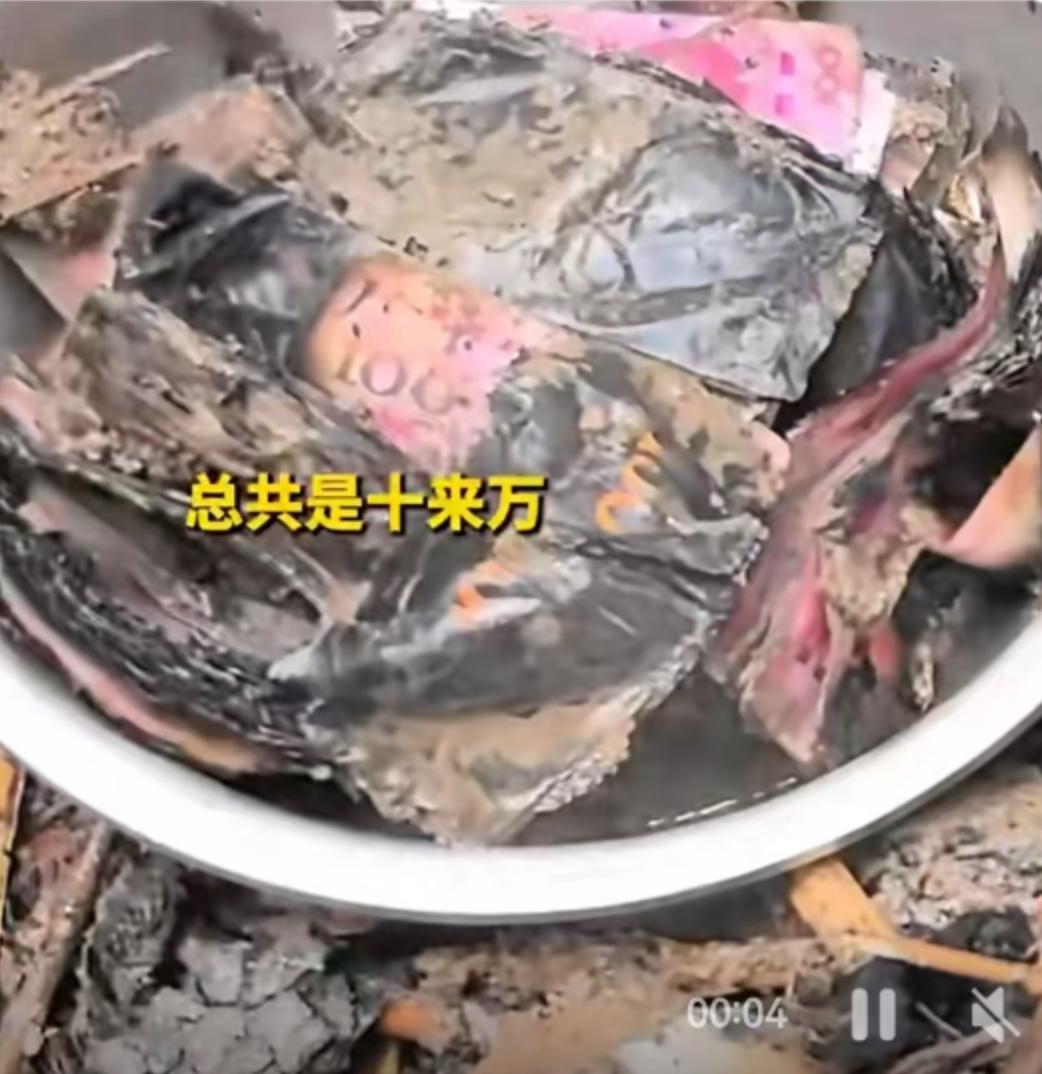 大火无情，人有情。这句话我们在新闻里听过无数次，但当真正的画面摆在眼前时，那种冲