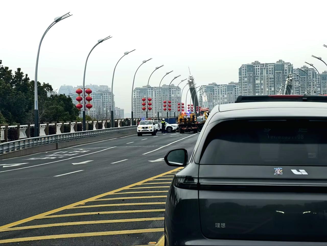 其实实话想这句话不是我说的。这句话是一个网友写在懂车帝上的。但是我觉得拿来做标题