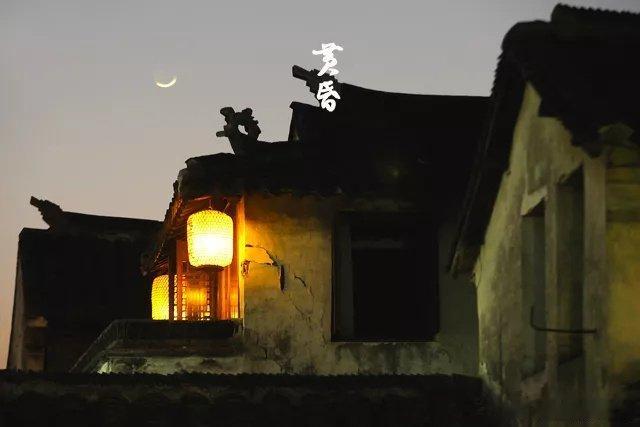养魂核心秘诀：睡觉的卧室务必漆黑无光道家云“肝藏魂，夜则魂归”，人入眠后，三魂七