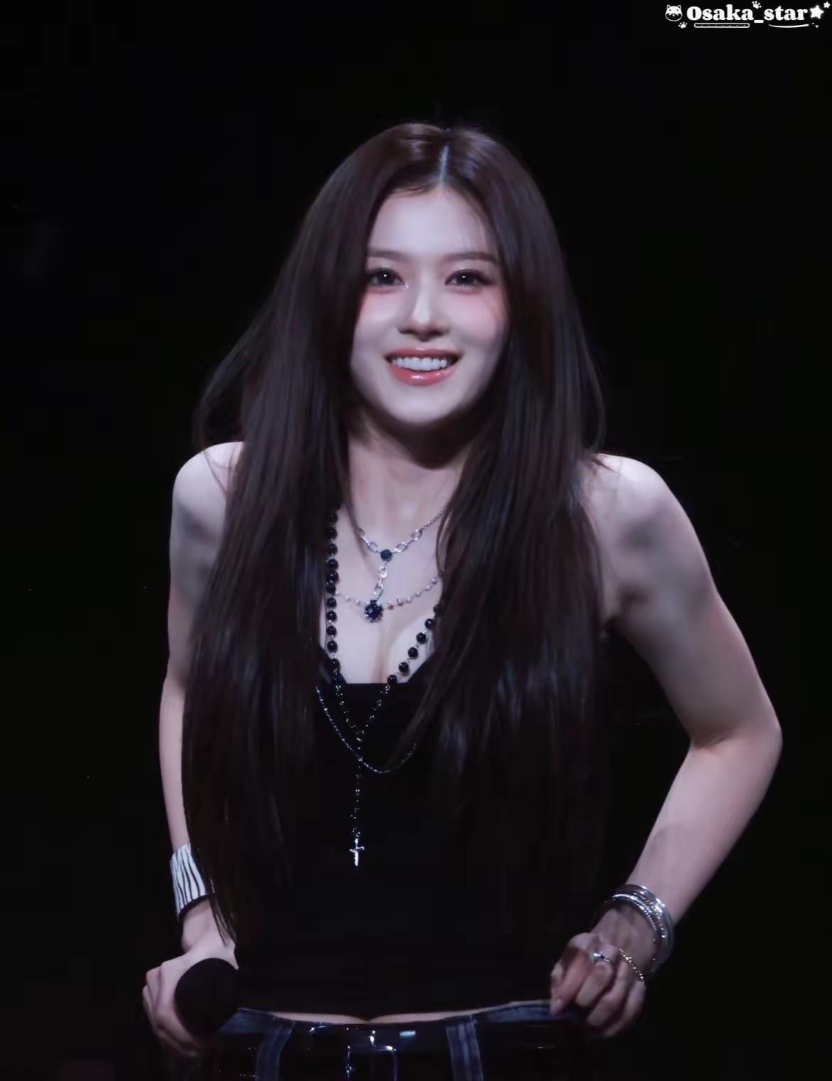 📷Sana    惊为天人的美貌