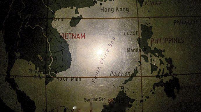 【菲律宾渡轮沉没事故遇难人数升至51人】
菲律宾通讯社援引菲律宾海岸警卫队的消息