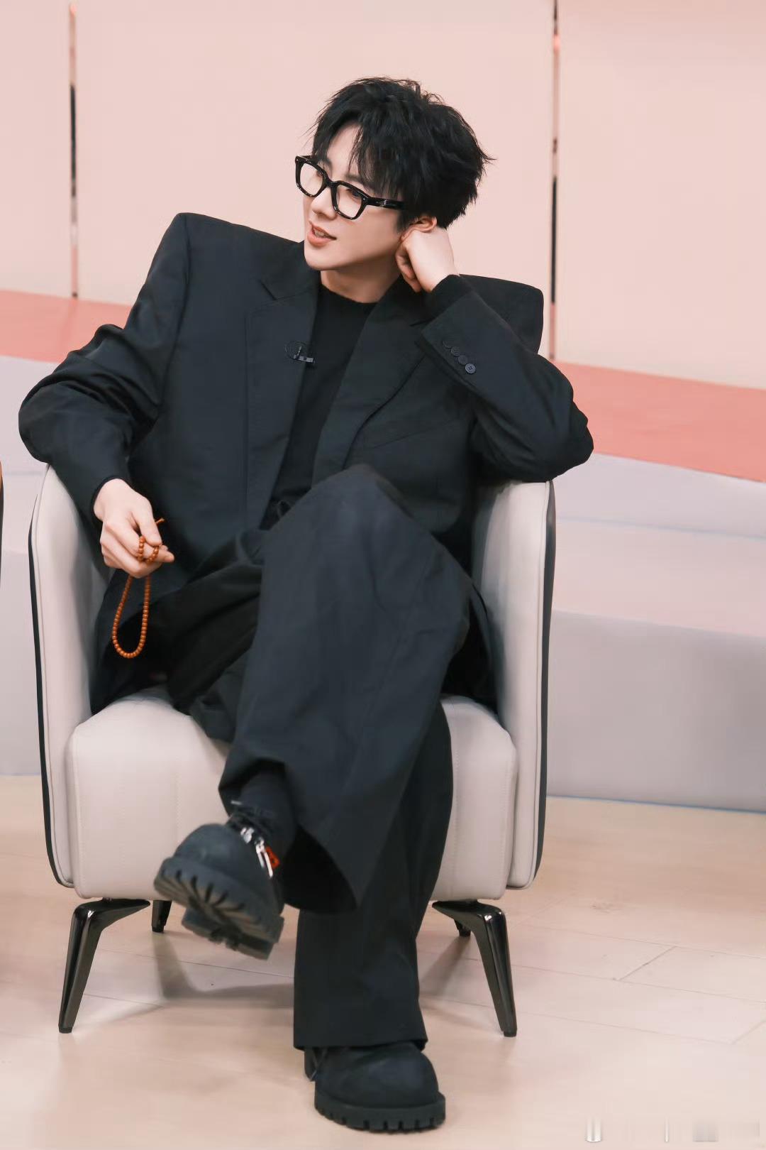 刘宇宁可口可乐品牌代言人 |  刘宇宁的2025巡演｜摩登兄弟 早安！新的一天已