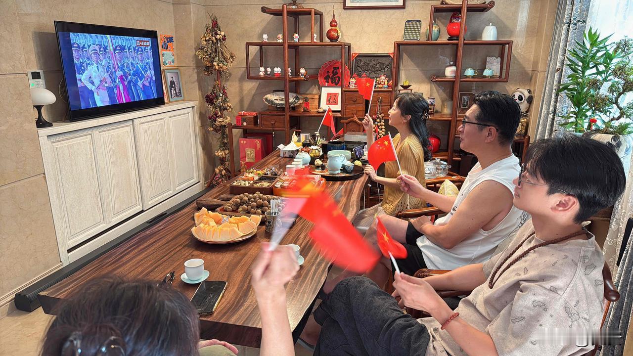 除了最后一句话，其他的都让人感动！始终如一的黄安太赞了。

今天什么日子，不必多
