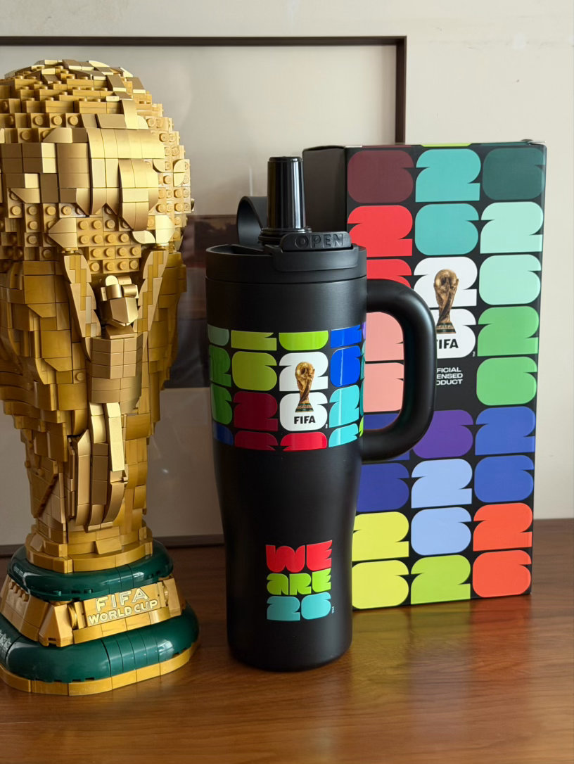 收到送的世界杯冰霸杯噜😍🤲🏽🥛 