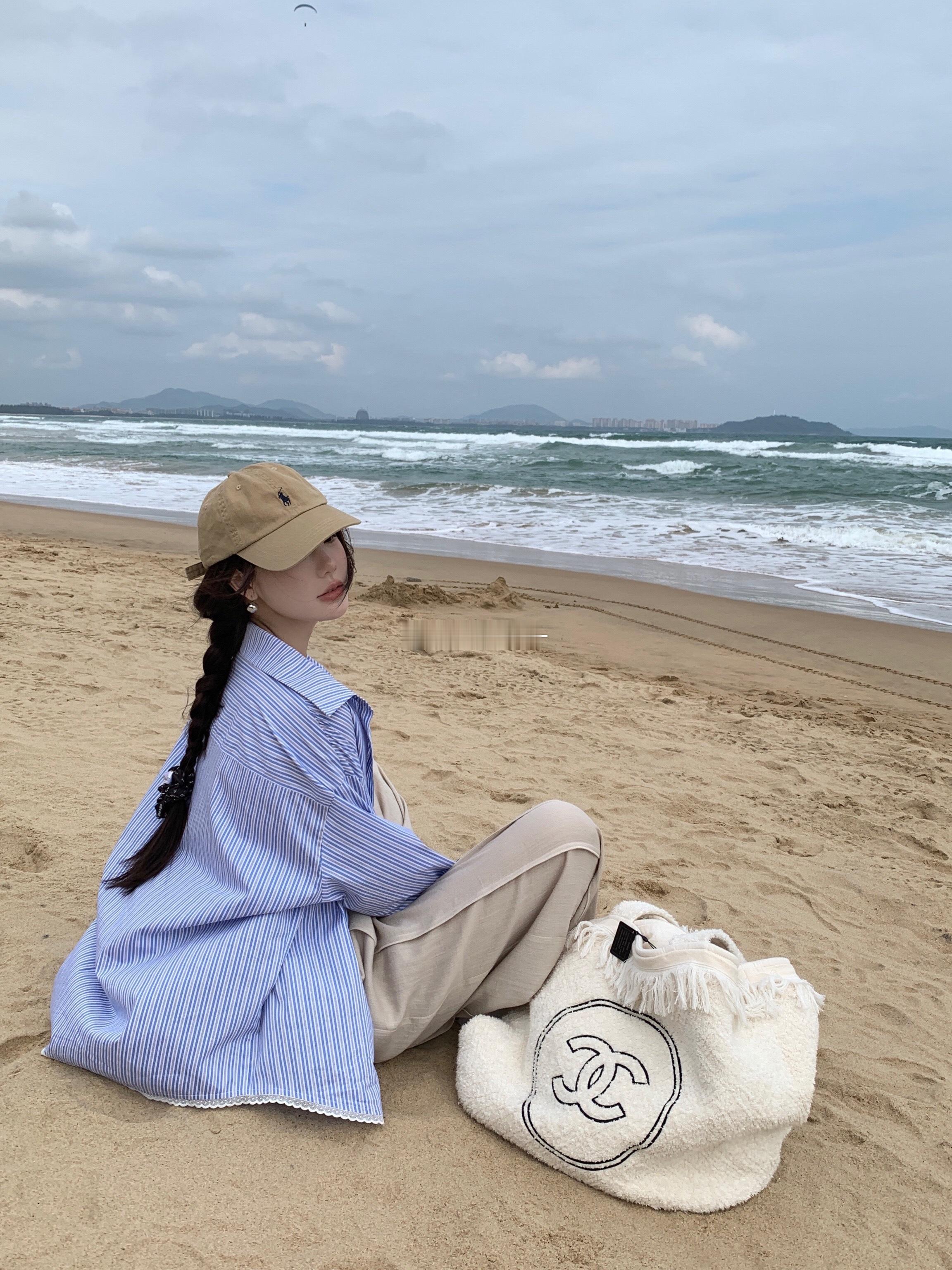 纯氧少女 好元气又明媚的条纹套装 小花边勾边 沿袭衣摆、裙边 准备了蓝条/咖条 