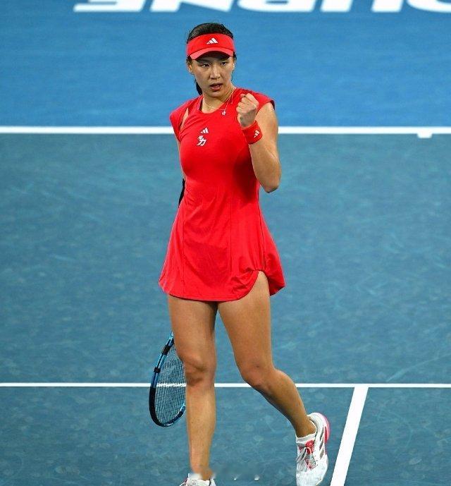 王欣瑜无缘首进决赛   🟣WTA250新加坡女单半决赛 🇨🇳王欣瑜3-6/