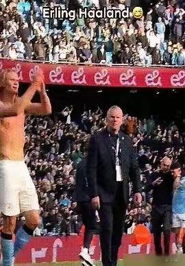 都说天赋，哈兰德这身体是“造”出来的。一天吞下6000大卡热量，生啃牛心牛肝，队