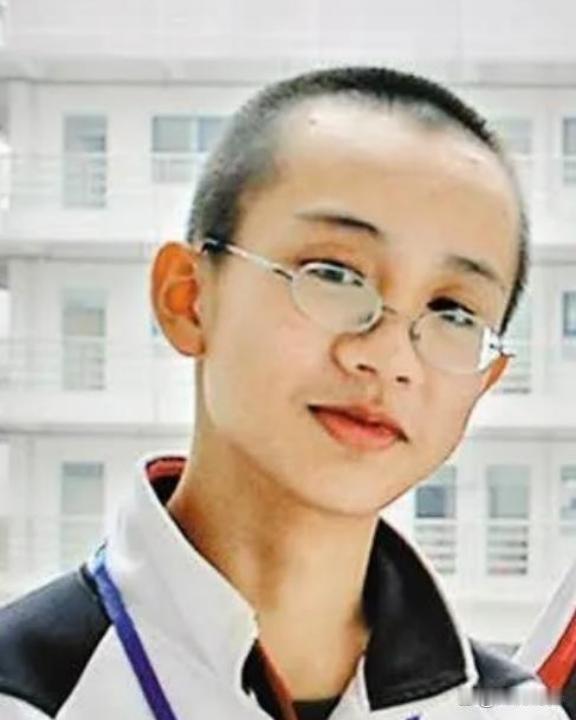 “要是放他回中国，那将是美国科技界的巨大损失！”美国专家发出慨叹，原来竟是为了他