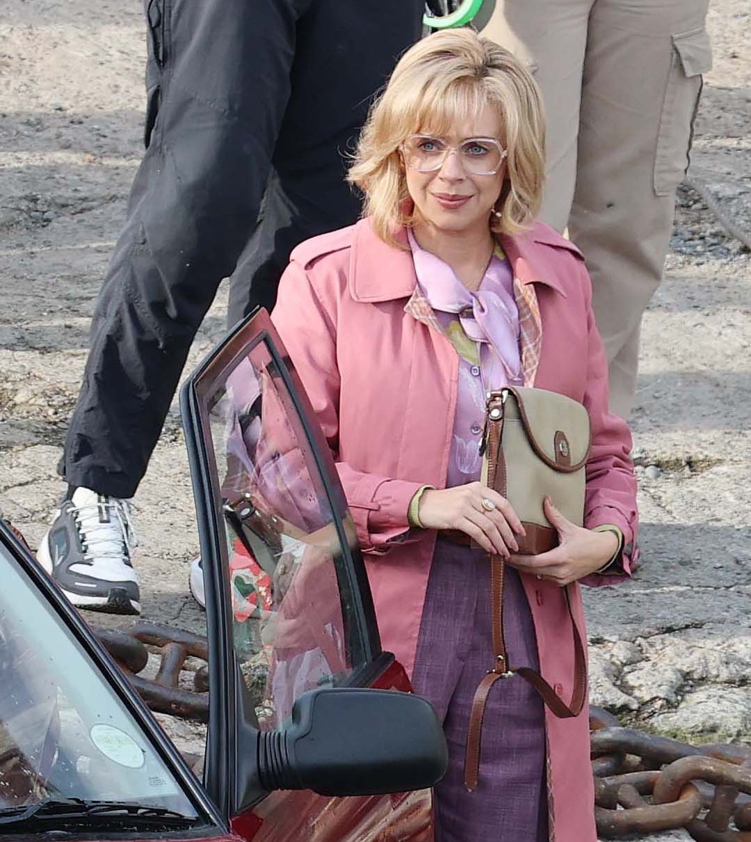 冷知识：将在剧版《哈利·波特》中饰演佩妮姨妈的演员贝尔·波利，比原版电影哈利·波