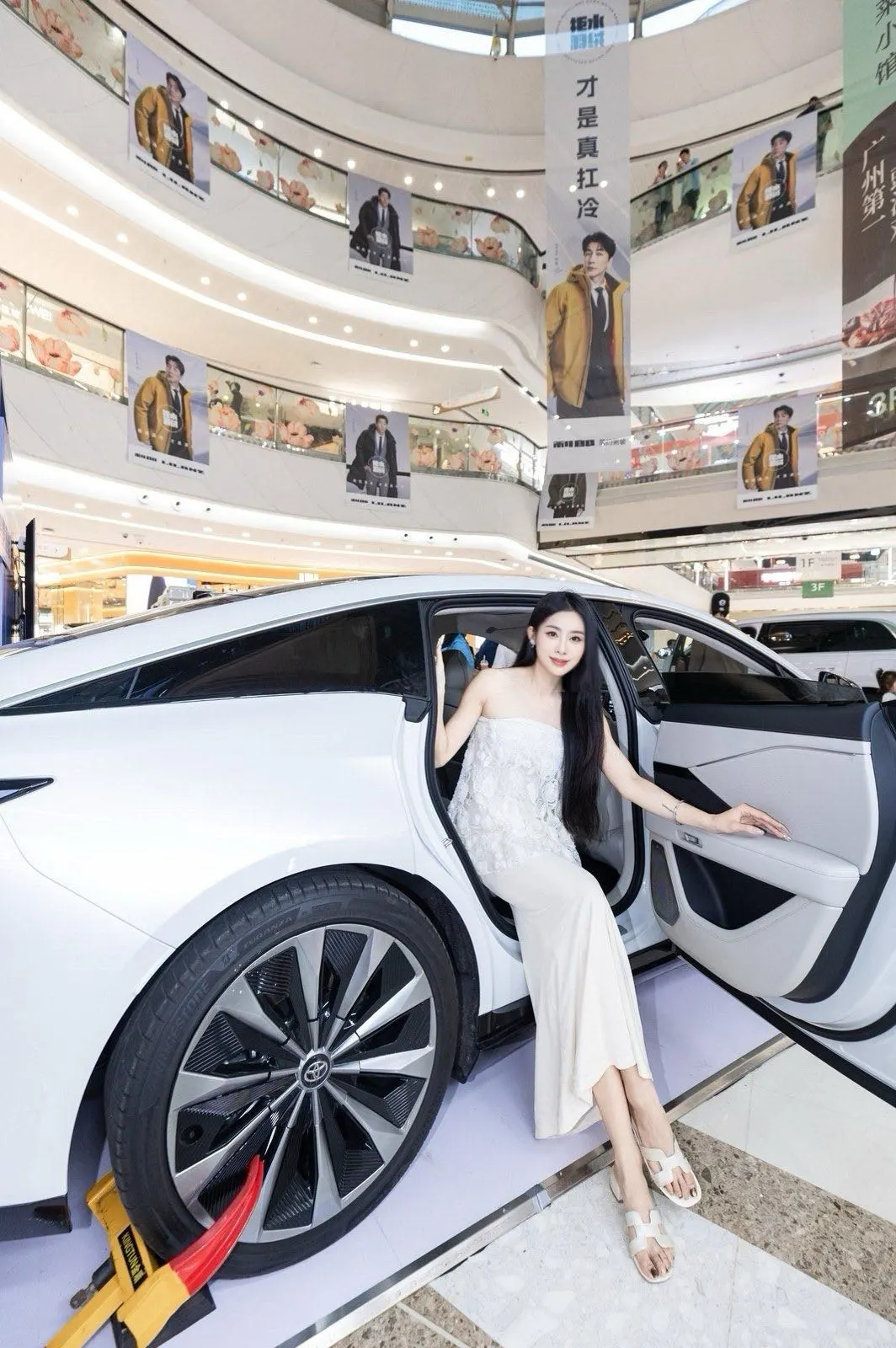 纯白座驾！铂智7拿捏住我啦❤️