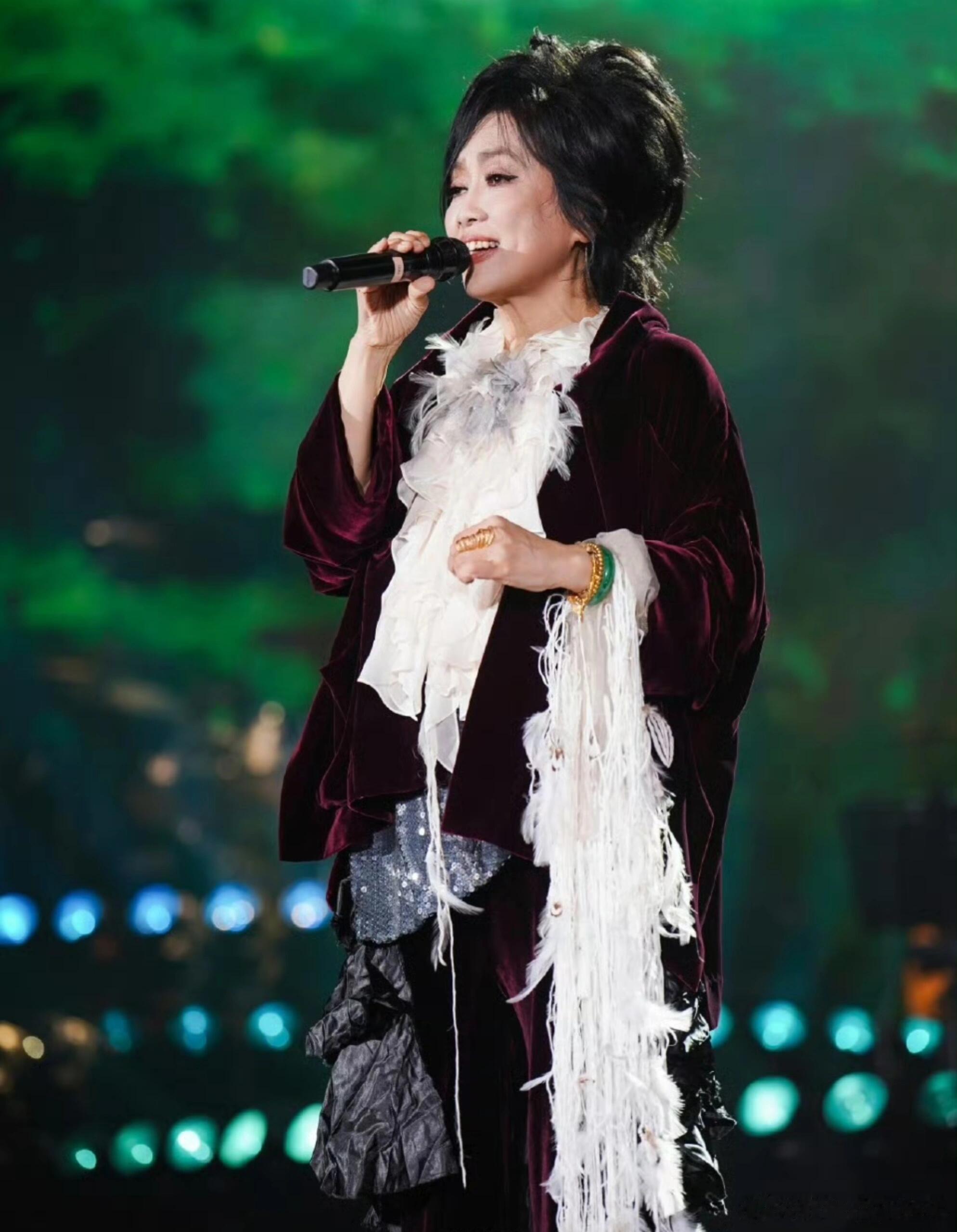 网传歌手阵容网传歌手首发有魏如萱、齐豫、周兴哲、张碧晨、窦靖童、胡彦斌，这阵容大
