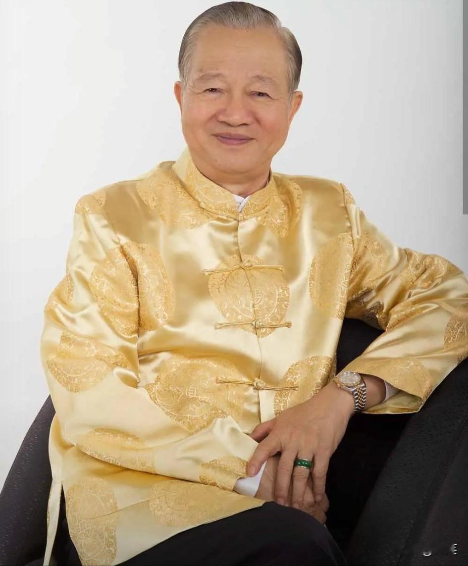 曾仕强：“有些人一升官就生病，有些人一发财便出事，有些人一退休就没命。厚德方能载