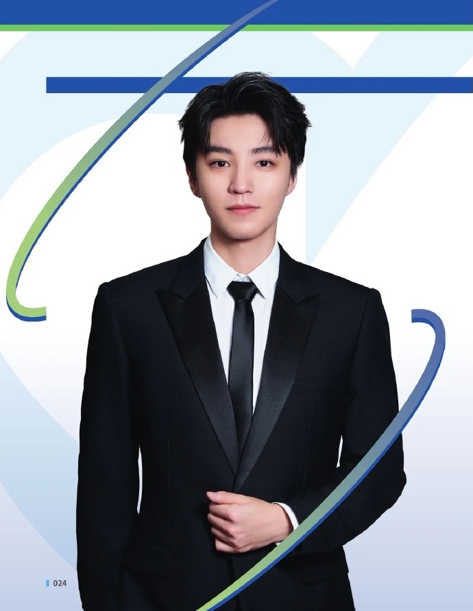 王俊凯王源年度明星公益案例 王俊凯王源年度明星公益案例，人帅心美，跟着小凯小源一