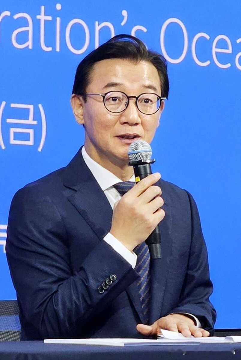 韩国海洋水产部长田载秀宣布，将继续维持对日本8个县水产品实施的进口限制措施。该限