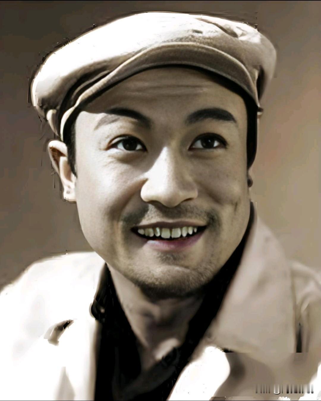 大家还记得这位男演员吗？
没想到他已去世7年了，土生土长的吉林人，祖籍山东安丘，