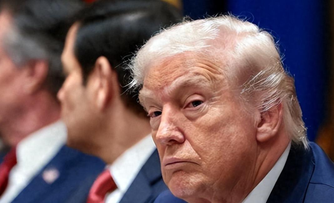 出大事了，特朗普一声令下，美本土遭重创，白宫称美伊或达成协议！

最近国际局势彻