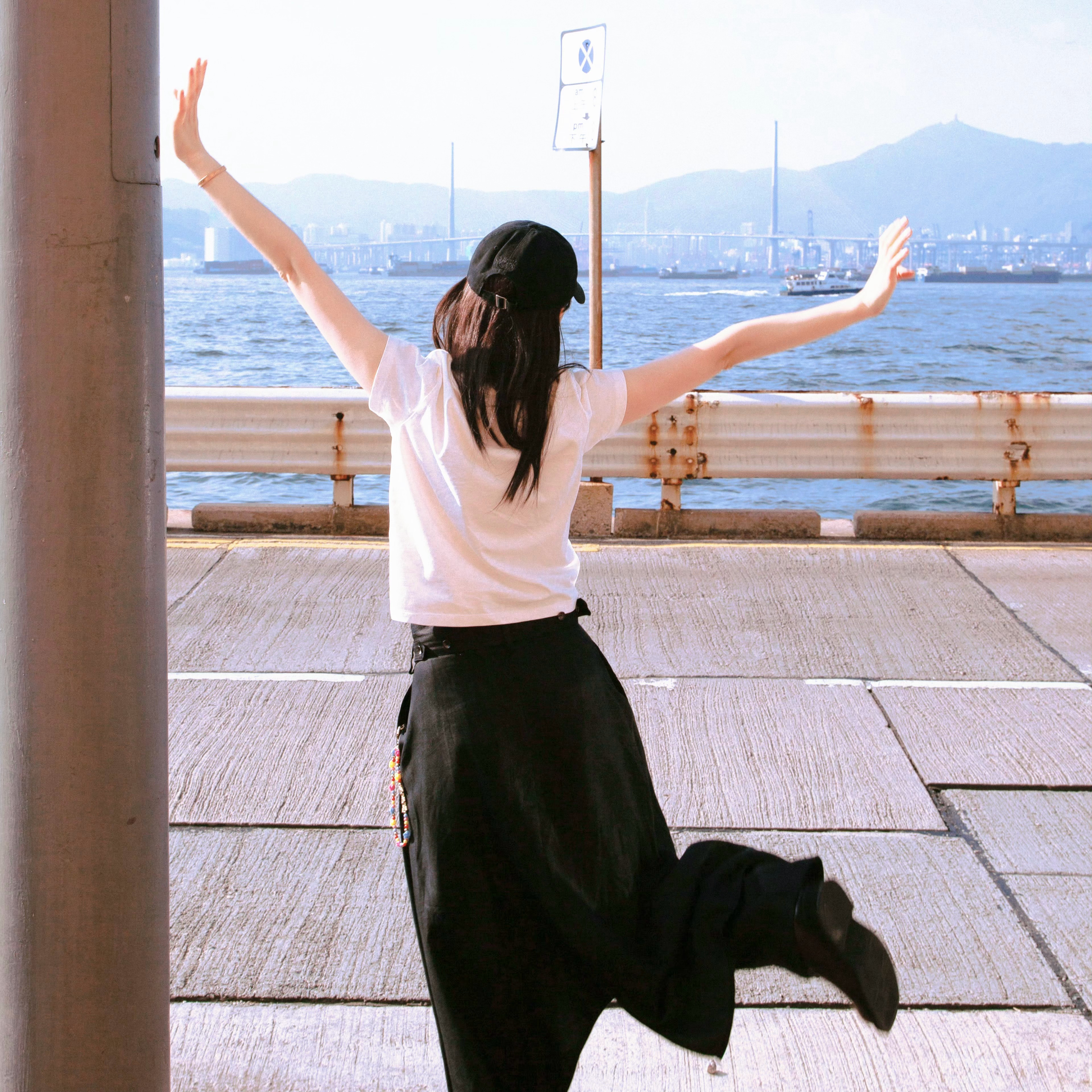 夏风 