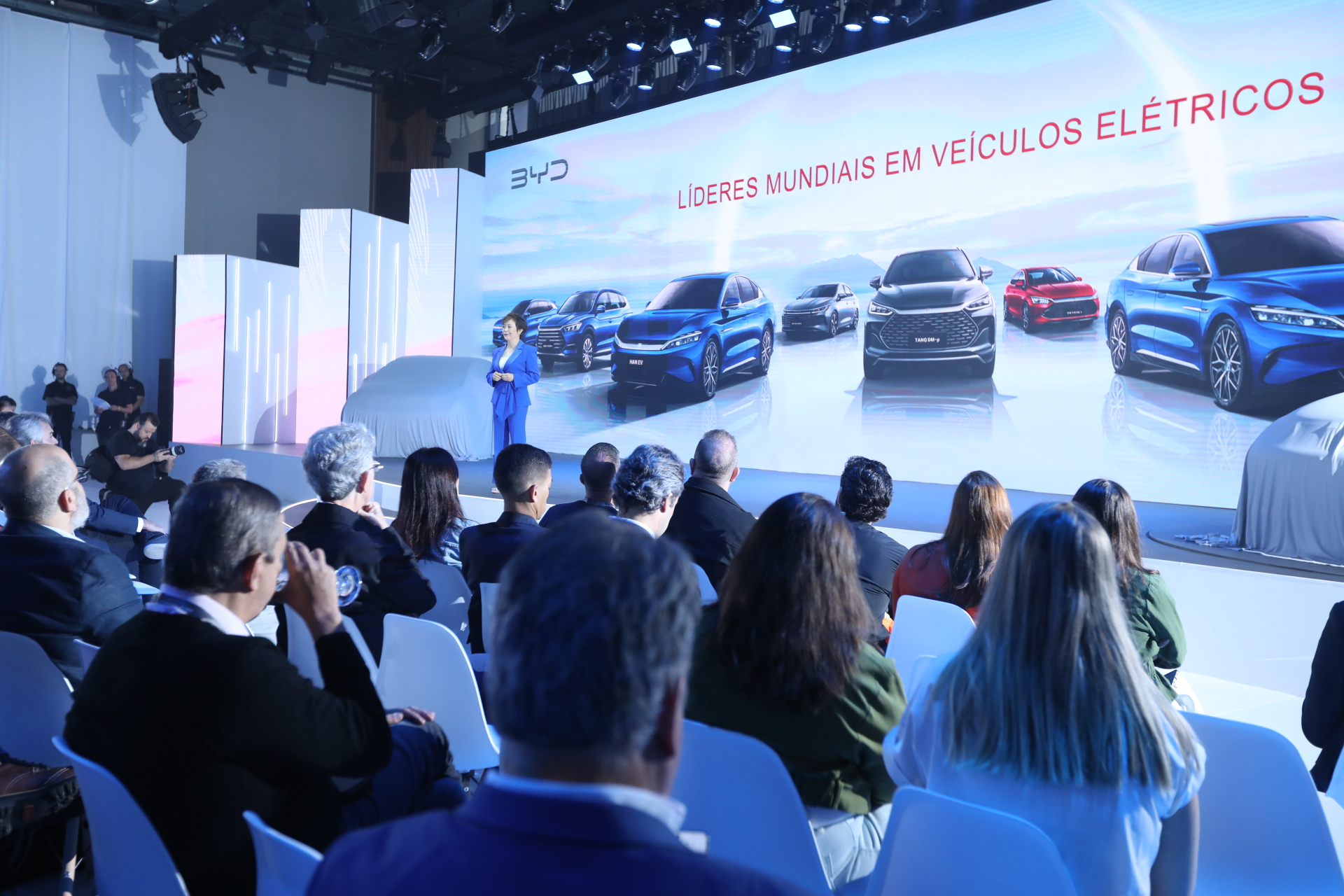 #比亚迪重申在巴西建立工厂# 比亚迪海豚已在投放到巴西市场至于巴西的工厂早在20