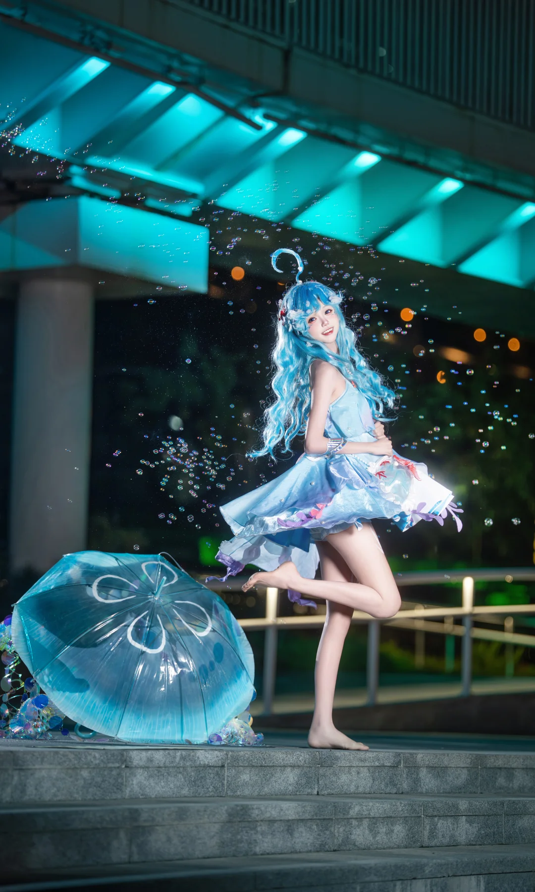 “哇！可爱朵朵为了打破次元壁到底有多拼！