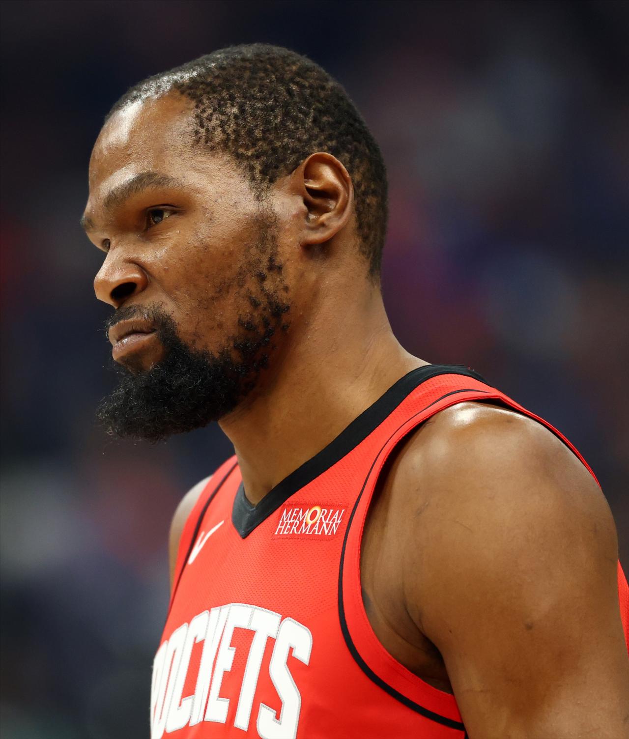 火箭队的比赛太纠结了！
被森林狼加时打15-0
被太阳首节打出24-0
对阵76