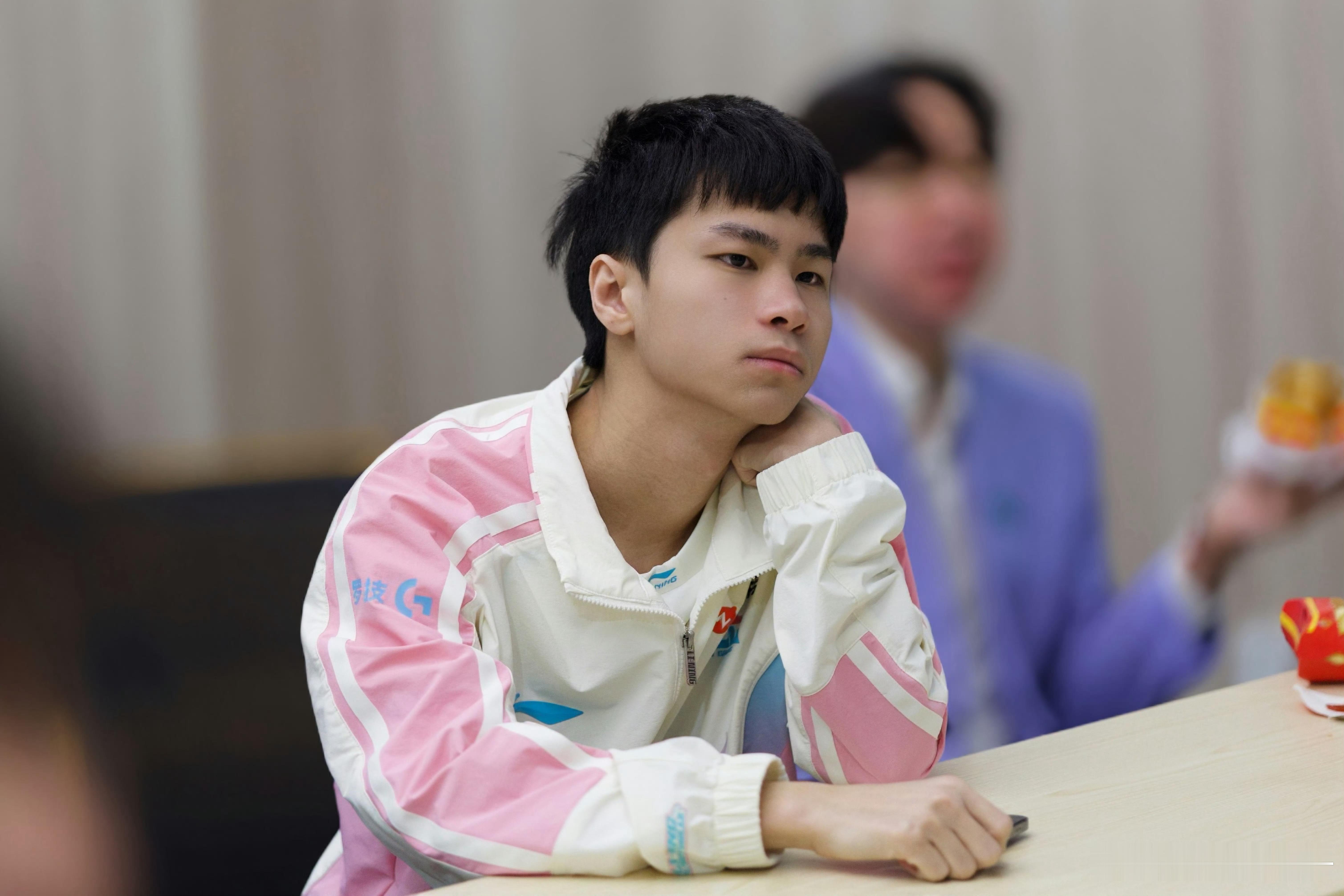 BLG这个赛段事儿太多了…Wenbo摔伤bin要回来了2026lpl第三赛段英雄