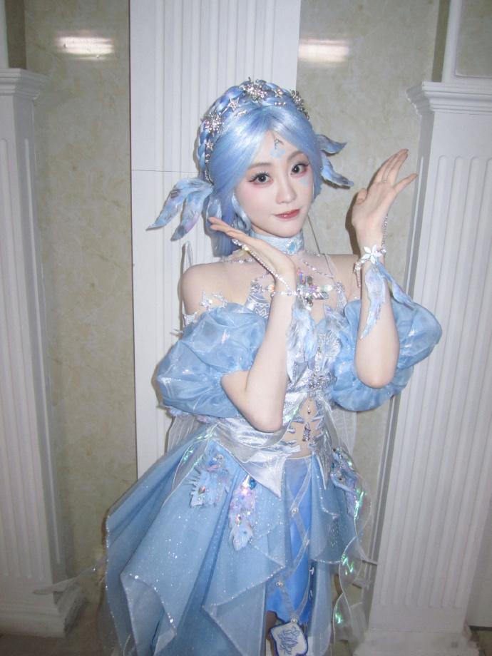 祝绪丹北境阁主造型祝绪丹猜猜我是谁 祝绪丹北境阁主造型好惊艳，眼神里的倔强藏不住