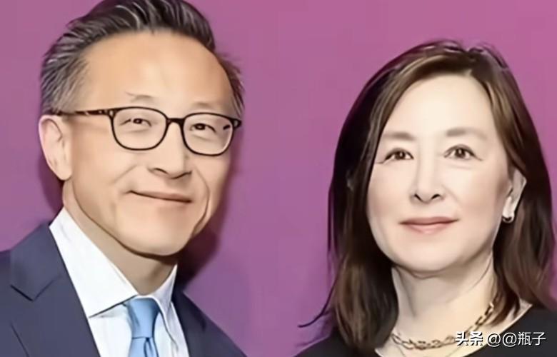 篮网老板蔡崇信和妻子有着30年的婚姻关系，如今和平分手了，股权保持不变。
196