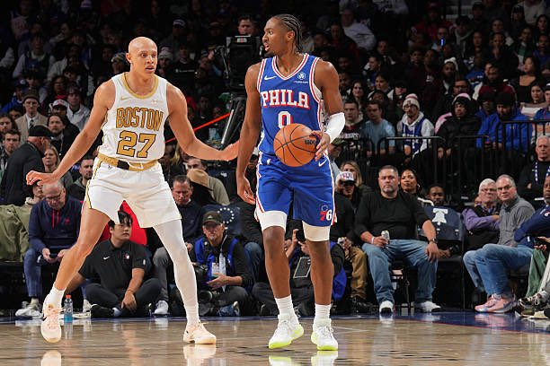 今日的亮点：VJ·埃奇库姆 & 马克西在被沃尔什防守时，合计10投仅1中。